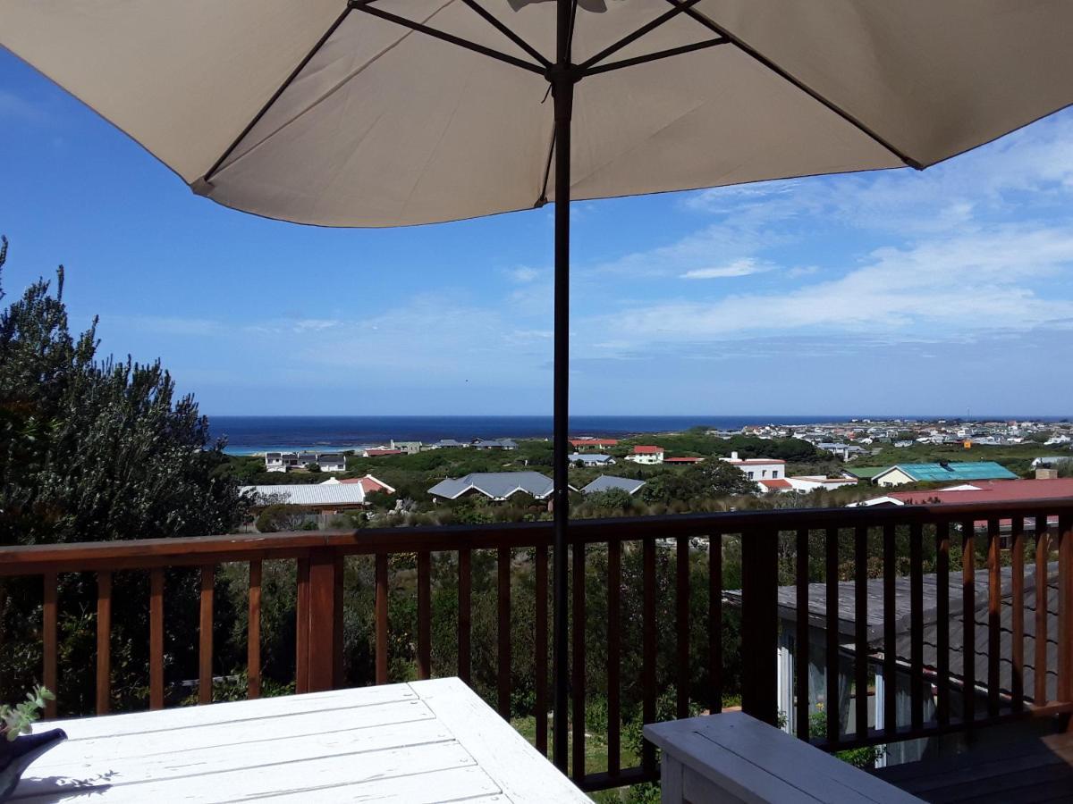 Hotel The Trailhouse Bettyʼs Bay Exteriér fotografie