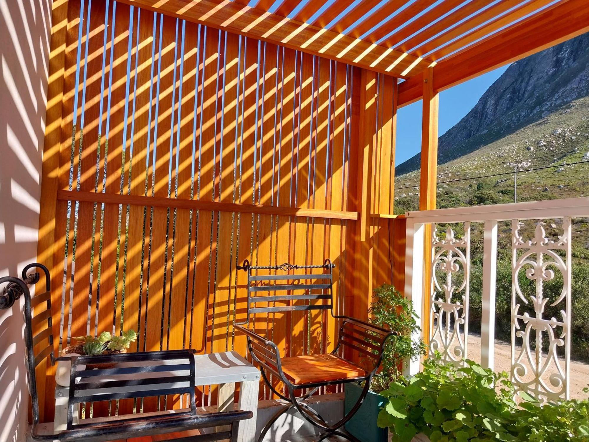Hotel The Trailhouse Bettyʼs Bay Exteriér fotografie